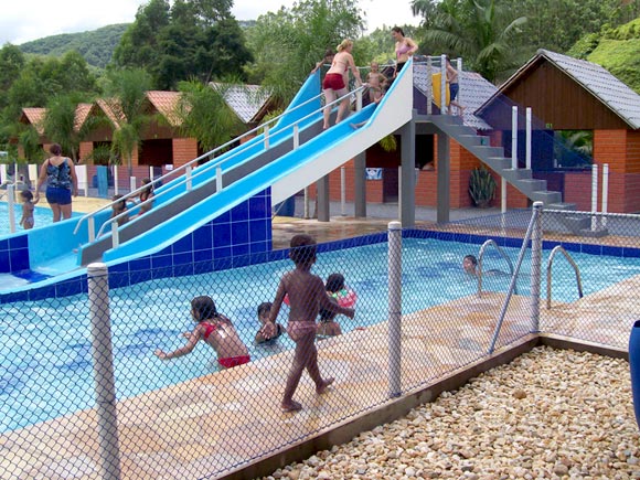 Recanto Azul Piscinas 1