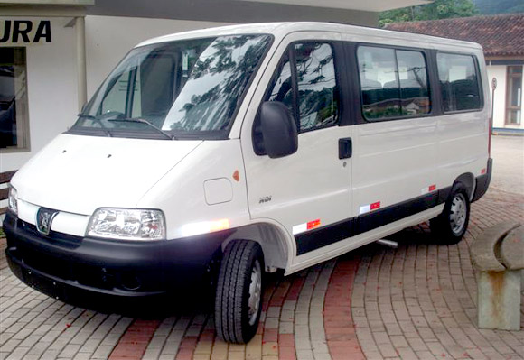 Van adquirida pela Prefeitura